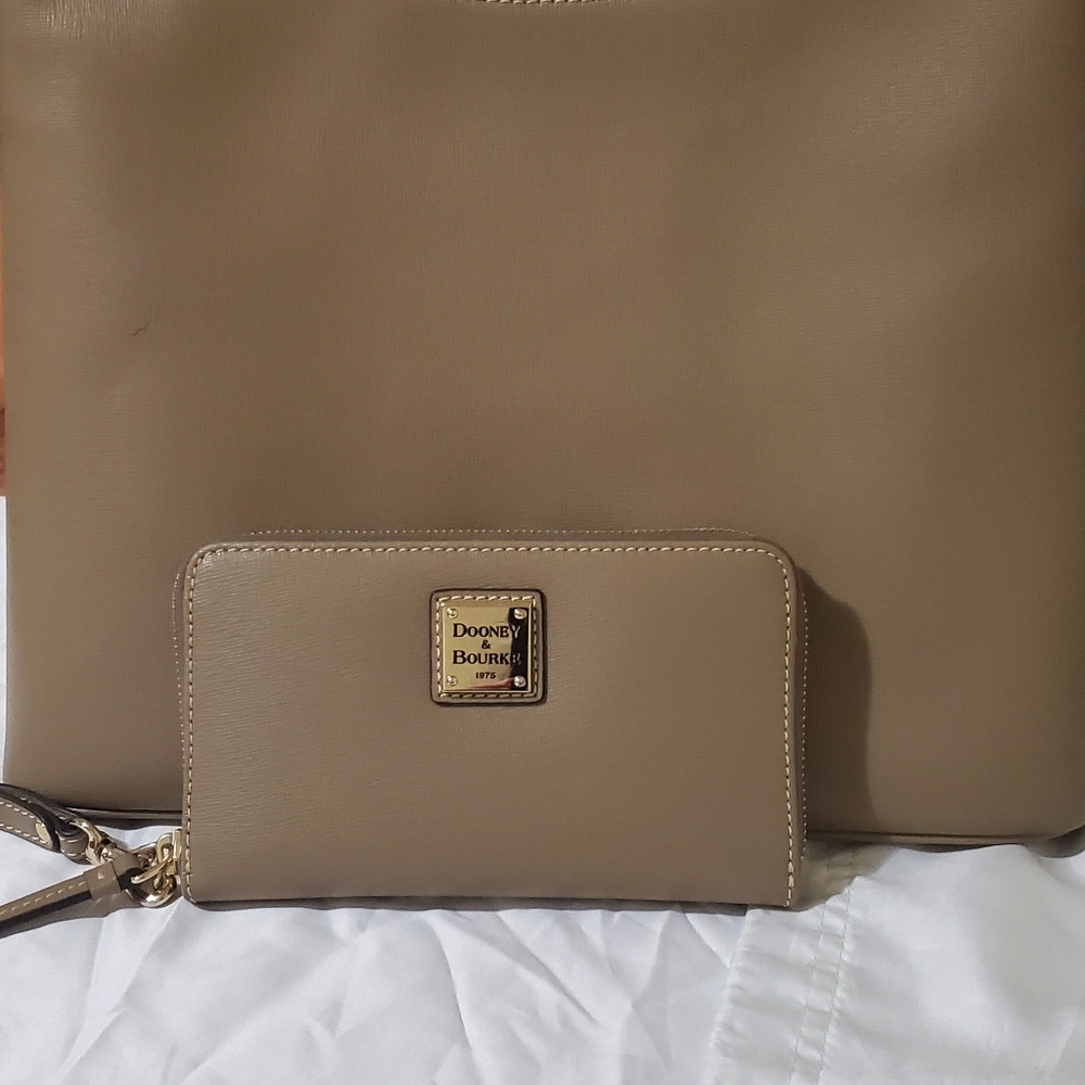 Dooney & Bourke purse and matching wallet